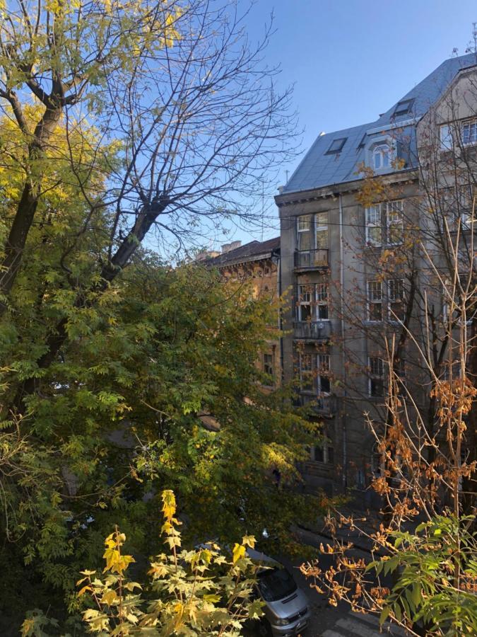 Grand Apartment Lviv Exterior photo